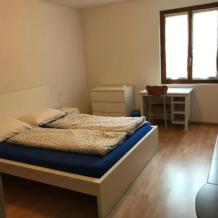 Grotto Zendralli אורחן Roveredo